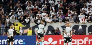 Corinthians derrota Santa Fe e segue 100% na Copa Libertadores