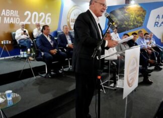 Alckmin anuncia R$ 10 bilhões para modernização de máquinas agrícolas