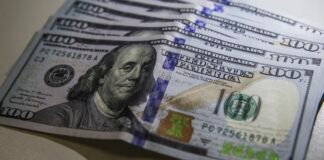 Dólar retoma nível pré-guerra e Bolsa sobe com possível acordo com Irã