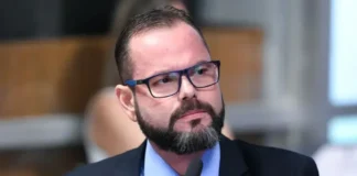 Jorge Seif (PL) cobra apoio público de Celina a Flávio Bolsonaro