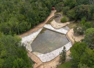 Piscinas da Água Mineral seguem fechadas sem previsão