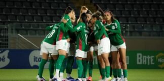 Palmeiras derrota Botafogo e se aproxima da liderança no BR Feminino