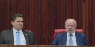Lula e Alcolumbre sentam lado a lado sem se cumprimentar