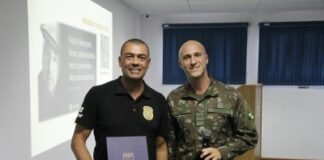 PCDF ministra palestra de prevenção às drogas para militares do Exército no SMU