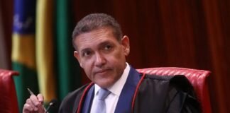 Ministros indicados por Bolsonaro vão comandar TSE nas eleições