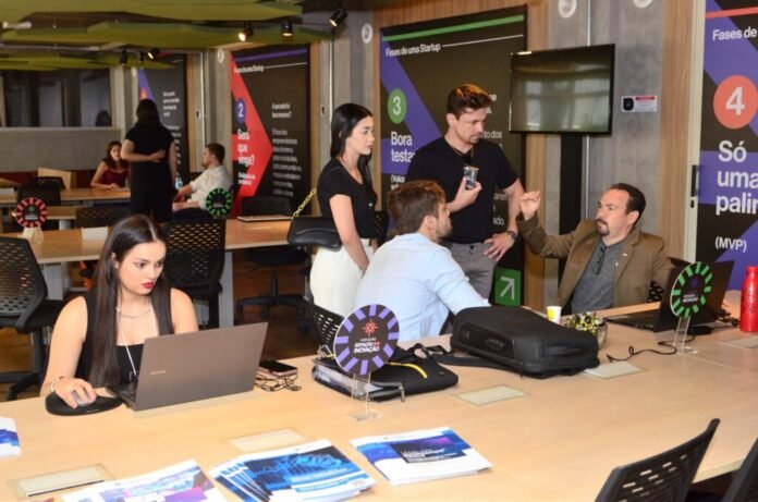 SECTI_HACKATHON_SANEAGO-1024x678.jpeg