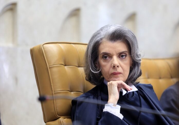 bancoImagemFotoAudiencia_AP_325117