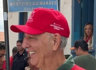 Vídeo de Celina olhando ‘estranho’ para Arruda viraliza no DF