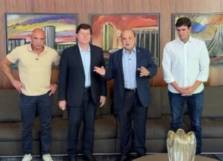 Acabou o amor: Ibaneis dá o um pé na b* de Celina e o castelo de cartas começa a desabar