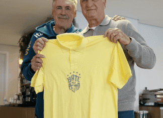 Pentacampeão com a seleção, Felipão é homenageado na Granja Comary
