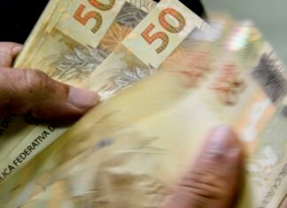 Caixa começa a pagar Bolsa Família de maio
