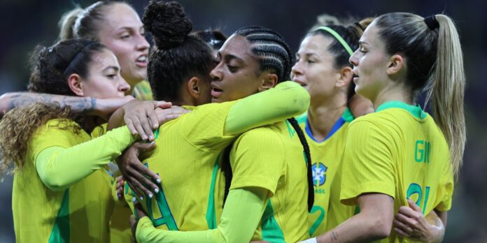 1782325612_selecao_feminina_futebol.jpg