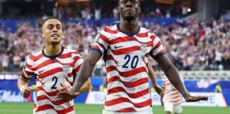 Herói na estreia dos EUA na Copa, Balogun nasceu no país por acaso