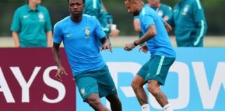 Com dúvida na direita, Brasil encerra preparação para encarar Escócia