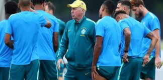 Mau tempo atrasa voo do Brasil para Miami, sede do jogo com a Escócia