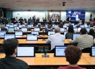 Redução da maioridade penal para 16 anos: o que acontece agora?