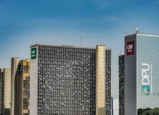 CNN Brasil avança para entrar na TV aberta até o fim de 2026