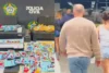 Golpe da figurinha: dupla é presa por fabricar figurinhas falsas da Copa em casa no Rio