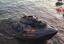 Mulher fica gravemente ferida em acidente entre jet ski e lancha no Lago Paranoá