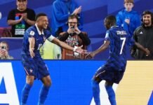 Depois de chuva e pausa, França de Mbappé não dá chances ao Iraque