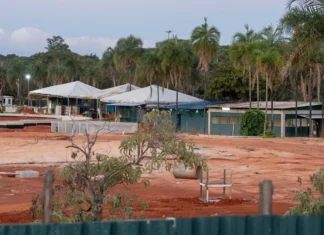 Empresa suspende obras da Piscina de Ondas por falta de repasse de recursos do GDF
