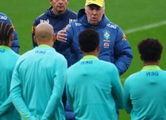 Prestes a estrear na Copa, Ancelotti não dá pistas sobre escalação
