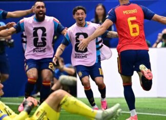Merino decide outra vez, Espanha vai à semifinal e frustra sonho belga