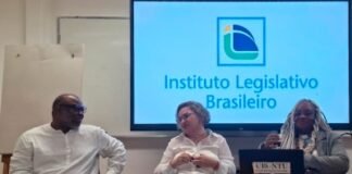 DECRIN participa, no Senado Federal, de cine-debate contra a intolerância religiosa