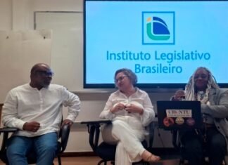 DECRIN participa, no Senado Federal, de cine-debate contra a intolerância religiosa