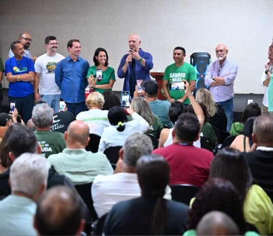 Carol Fleury e Sandro Bilks lotam evento e mostram força de mobilização no DF