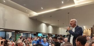 Arruda enche roda de conversa em Planaltina e convoca apoiadores para convenção