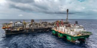 Imposto de 12% sobre exportação de petróleo é estendido por 60 dias