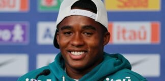 Endrick cita papo com veteranos e confiança em Ancelotti: iluminado”