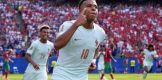 França é a primeira semifinalista da Copa após 2 a 0 sobre Marrocos