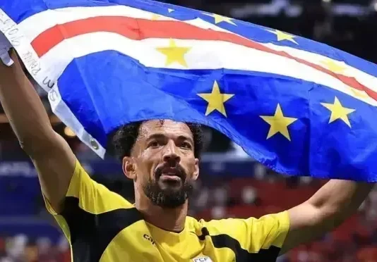 Vozinha, destaque de Cabo Verde na Copa, acerta com o Colo-Colo