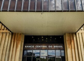 Copom inicia reunião que definirá taxa básica de juros