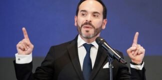 Governo Espriella encerra jornalismo da mídia pública da Colômbia