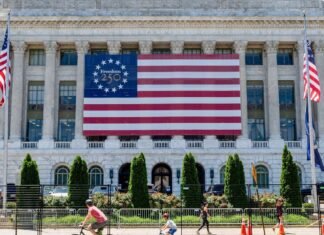 Dívida dos EUA ultrapassa US$ 40 trilhões após governos Trump e Biden