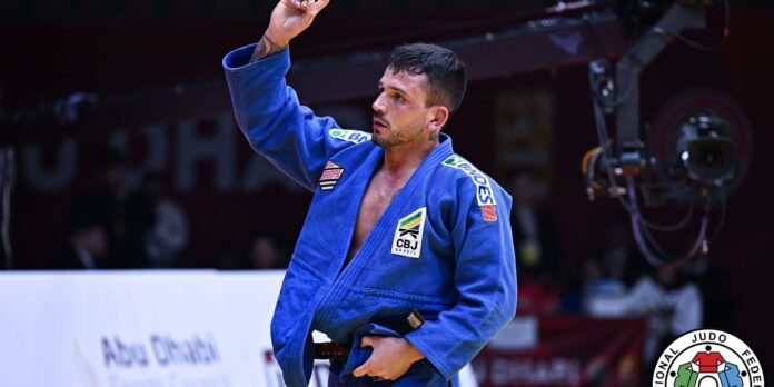 73kg_bronze_fra-bra-7-1764430-1764430846.jpg