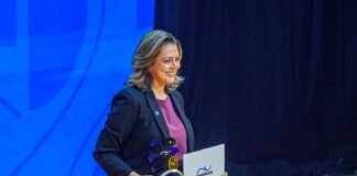 Leila do Vôlei conquista sexto Prêmio Congresso em Foco