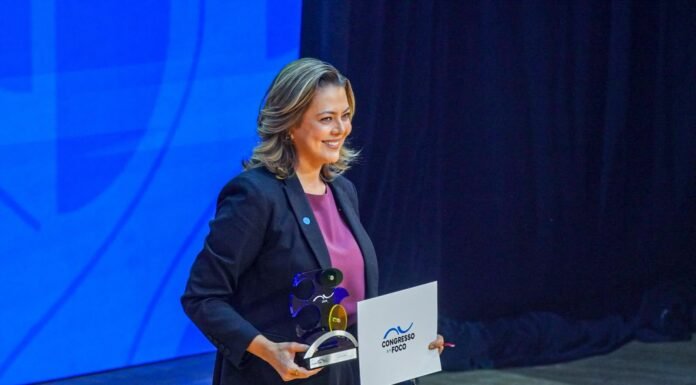 Leila do Vôlei conquista sexto Prêmio Congresso em Foco