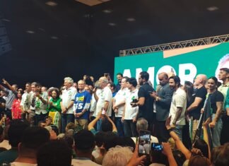 Convenção de PSD e Avante confirma a candidatura de Arruda e impressiona pela mobilização