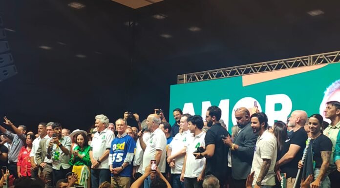 Convenção de PSD e Avante confirma a candidatura de Arruda e impressiona pela mobilização
