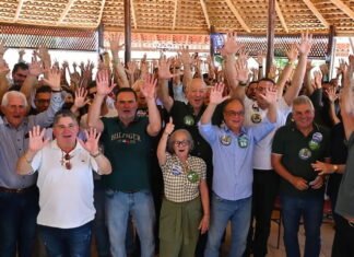 Marley Mendonça vira candidato oficial de Arruda ao Senado