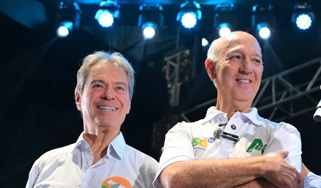 Gim Argello mantém palavra e segura a coligação Avante/PSD que sustenta candidatura de Arruda