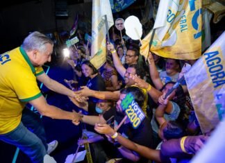 Izalci Lucas mobiliza lideranças nacionais e 3 mil apoiadores em demonstração de força rumo à Câmara Federal