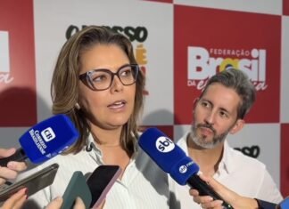 Senadora Leila confirma apoio do PDT à candidatura de Leandro Grass ao GDF