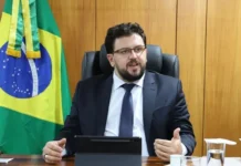 PL prepara pedido de investigação ao STF sobre ex-chefe de gabinete de Lula