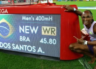 Alison dos Santos quebra recorde mundial dos 400m com barreiras