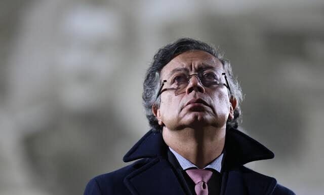 Gustavo Petro diz que Colômbia pode ter “guerra civil”